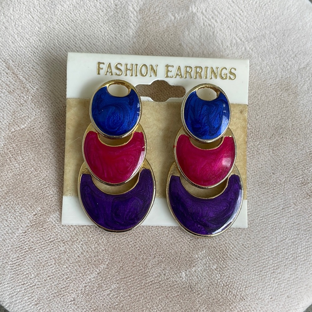 1980s pierced fashion earrings.